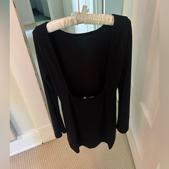 Free People Longsleeve black dress open back NEW - Picture 5 of 6